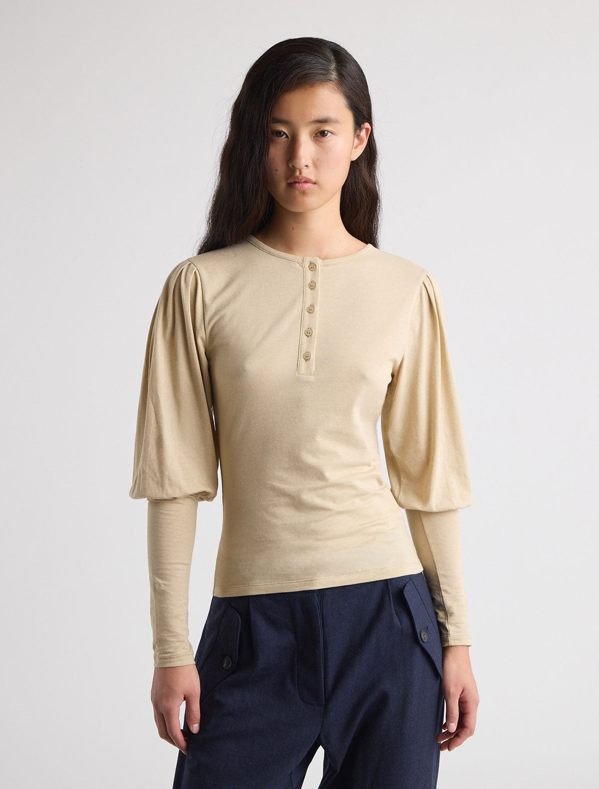 Rafaga top henley style neckline puff sleeves fitted hem beige