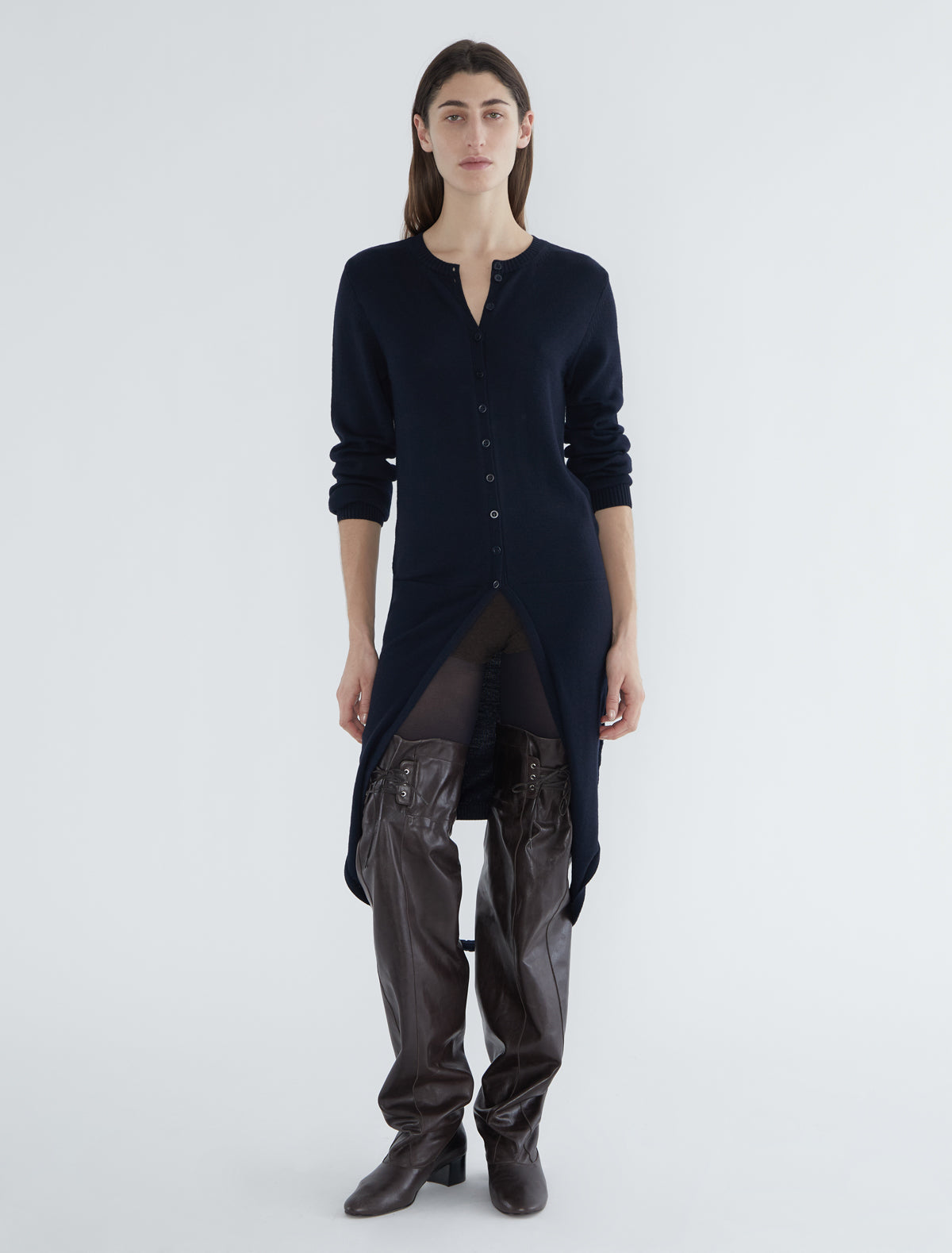 FAVI-Gris Oscuro – paloma wool