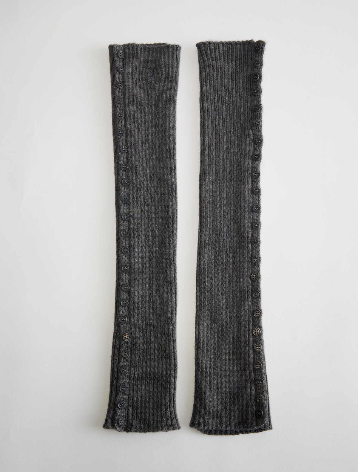 Prior knitted leg warmers buttons darkgrey