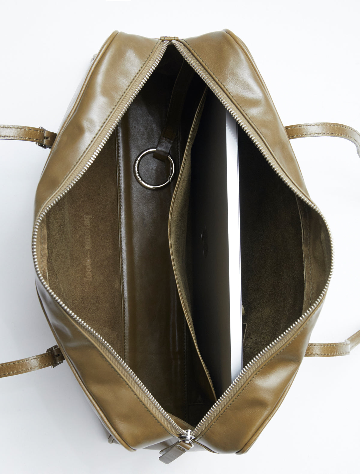 Soft caye verde khaki claro