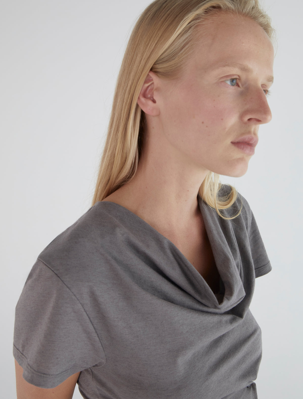Hazzard tshirt draped neckline adjustable waist lightgrey