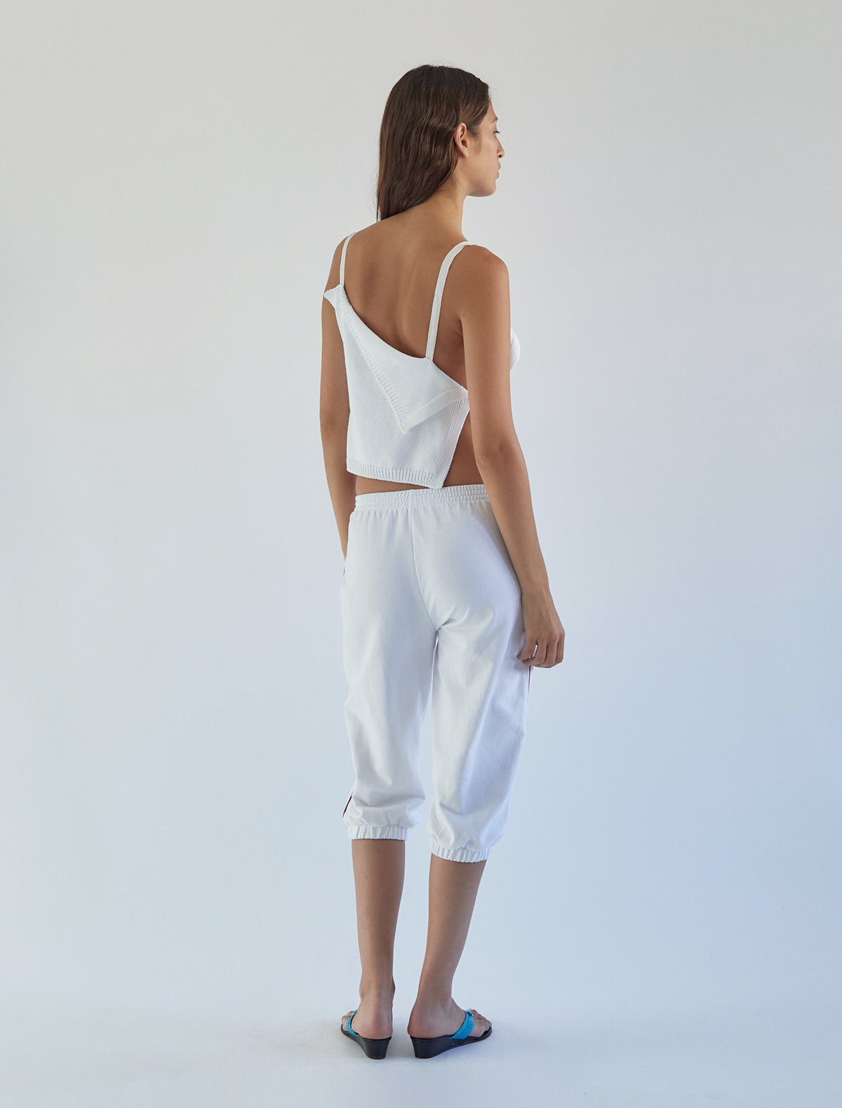 LID-White knitted top crafted from two square panels
