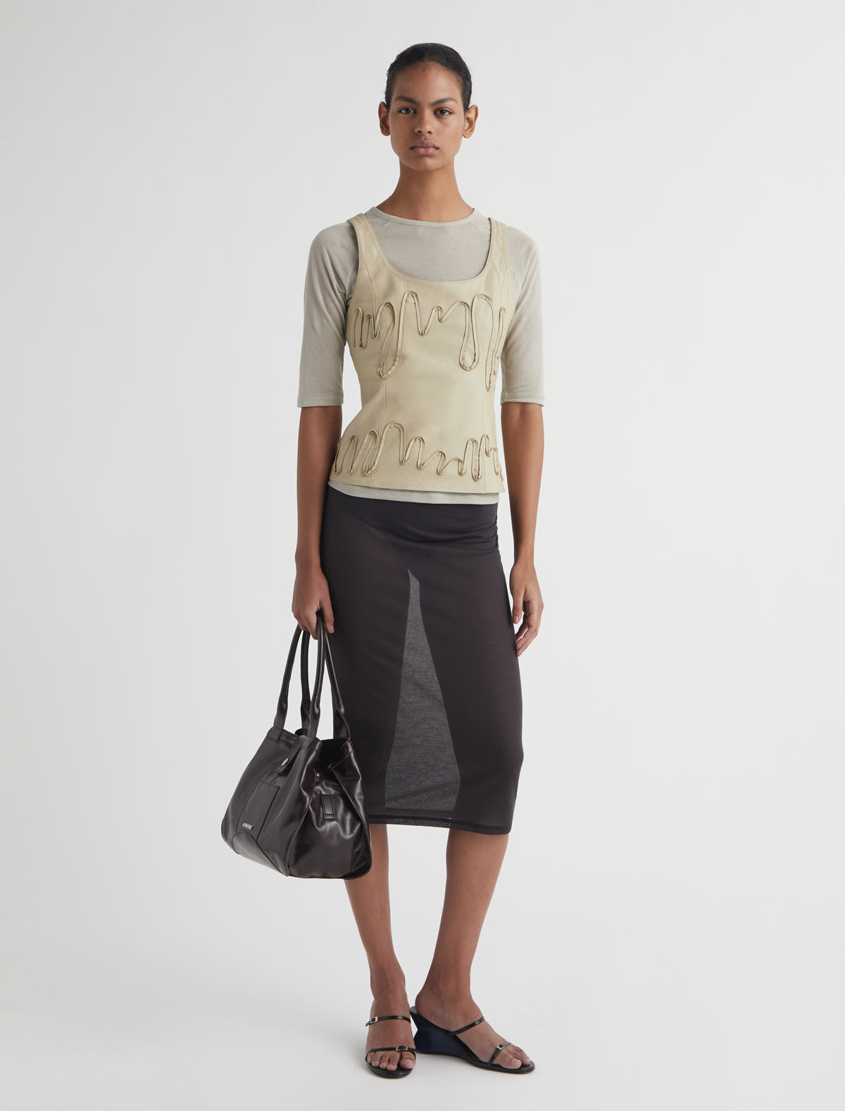 Fil top sleeveless top front embroidery leather strips