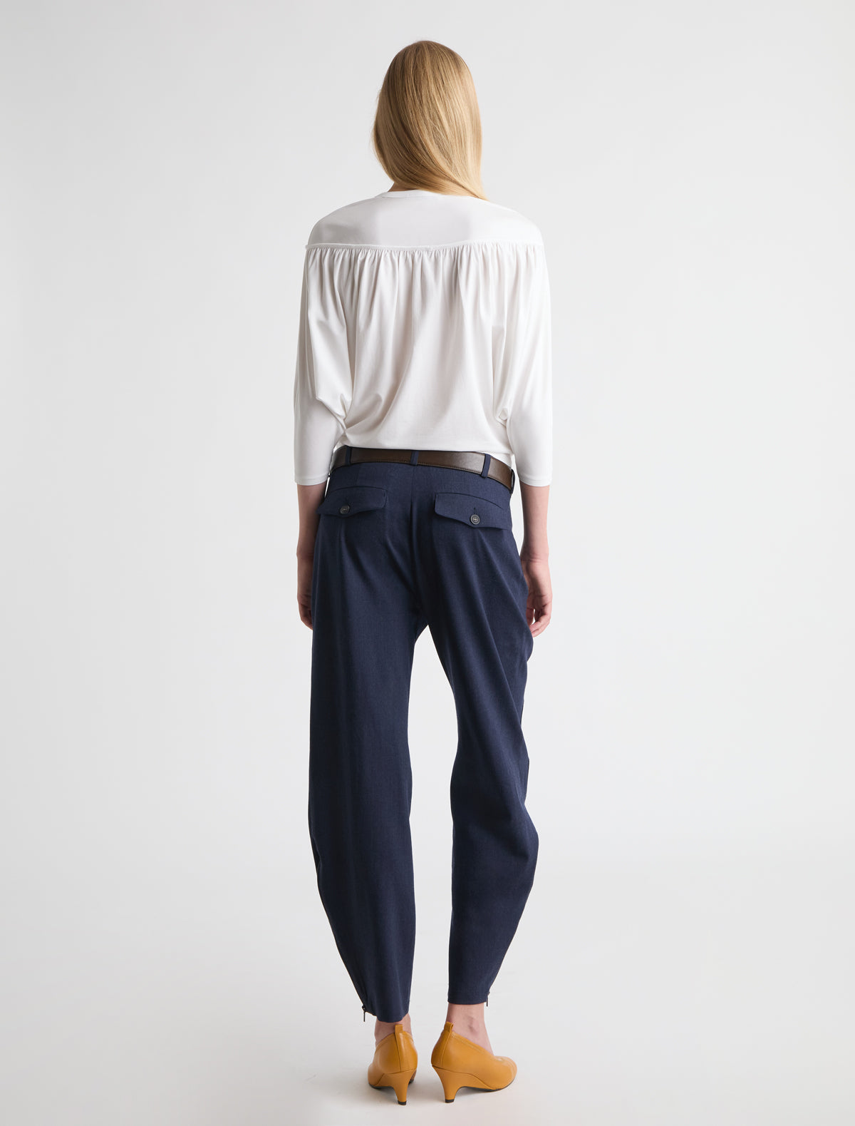 no 3030 / Honey