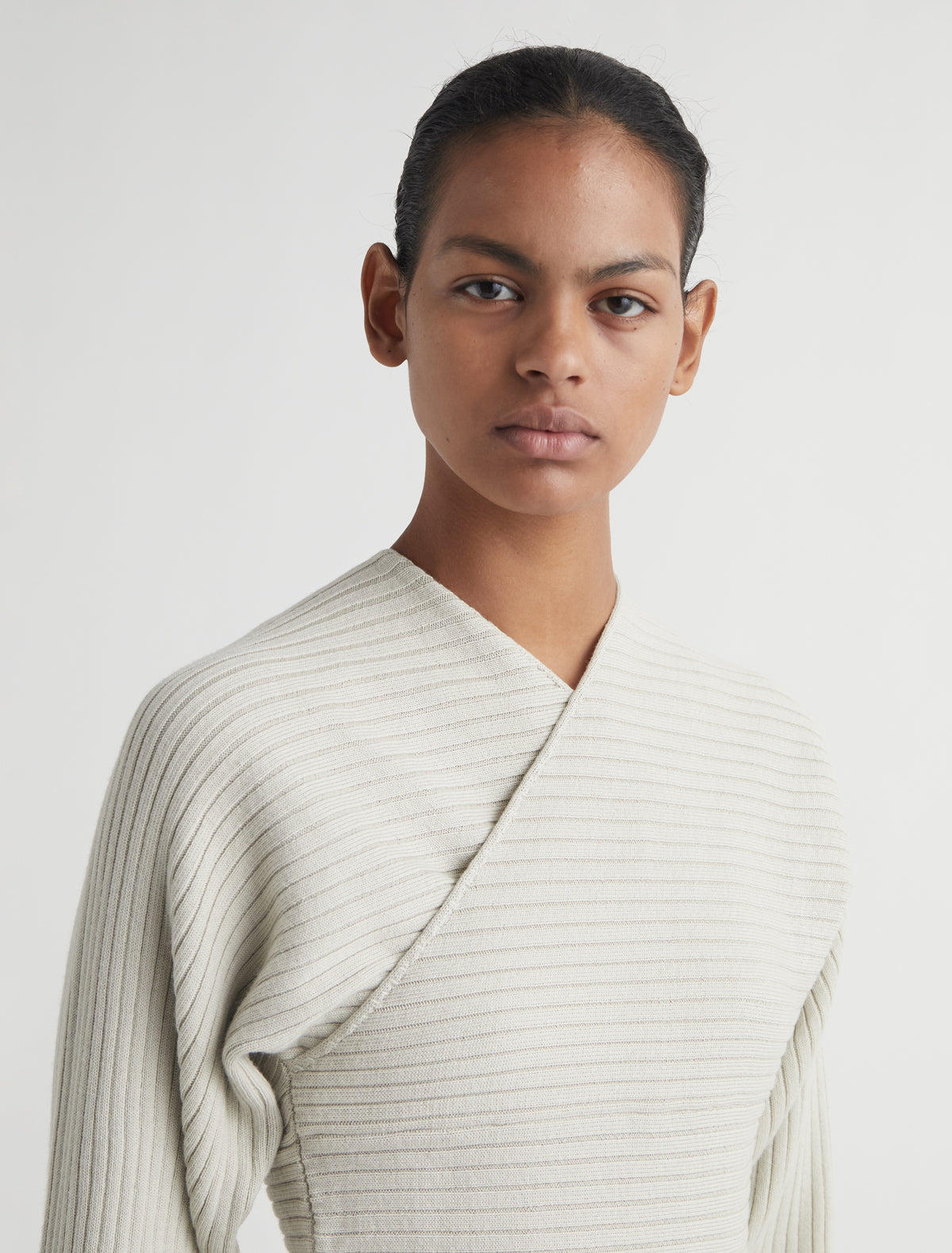 POLENTA-Off-white sweater with a crossover neckline at the chest