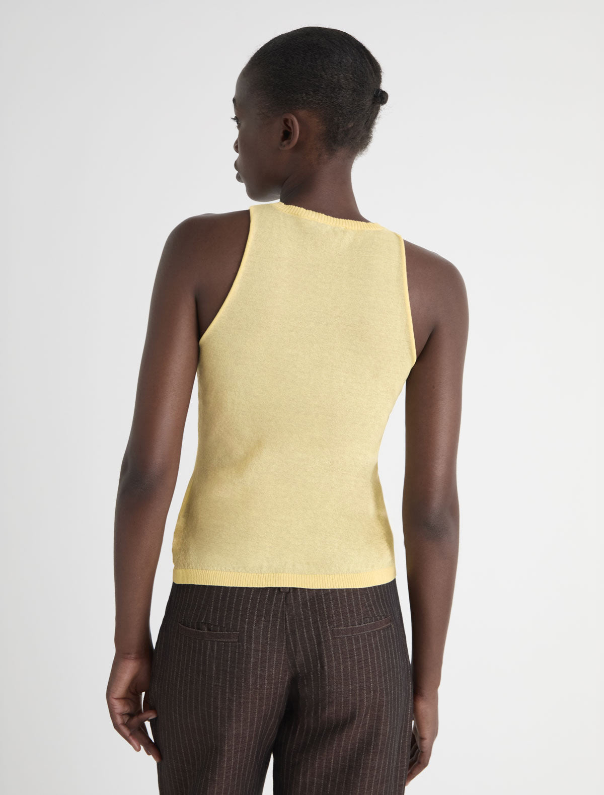 Sara ii sleeveless v neck knit top yellow