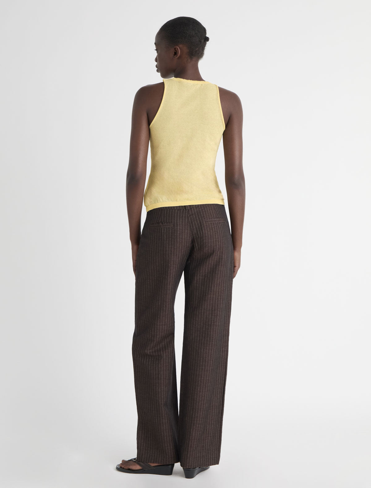 SARA II-Yellow sleeveless V-neck knit top – paloma wool