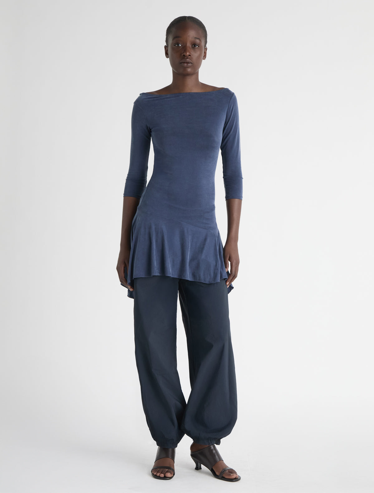 BENITO-Marino – paloma wool