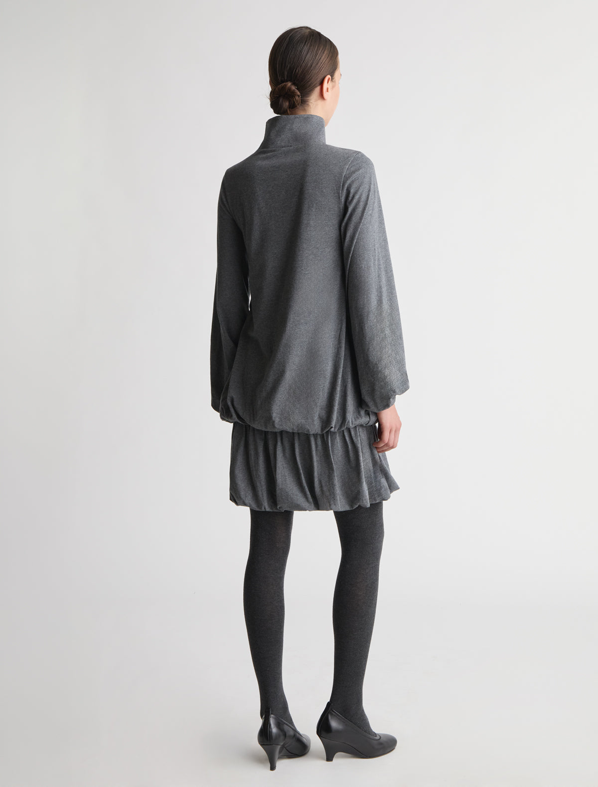 Sara dress drop waist cotton dress gathered voluminous shape grey
