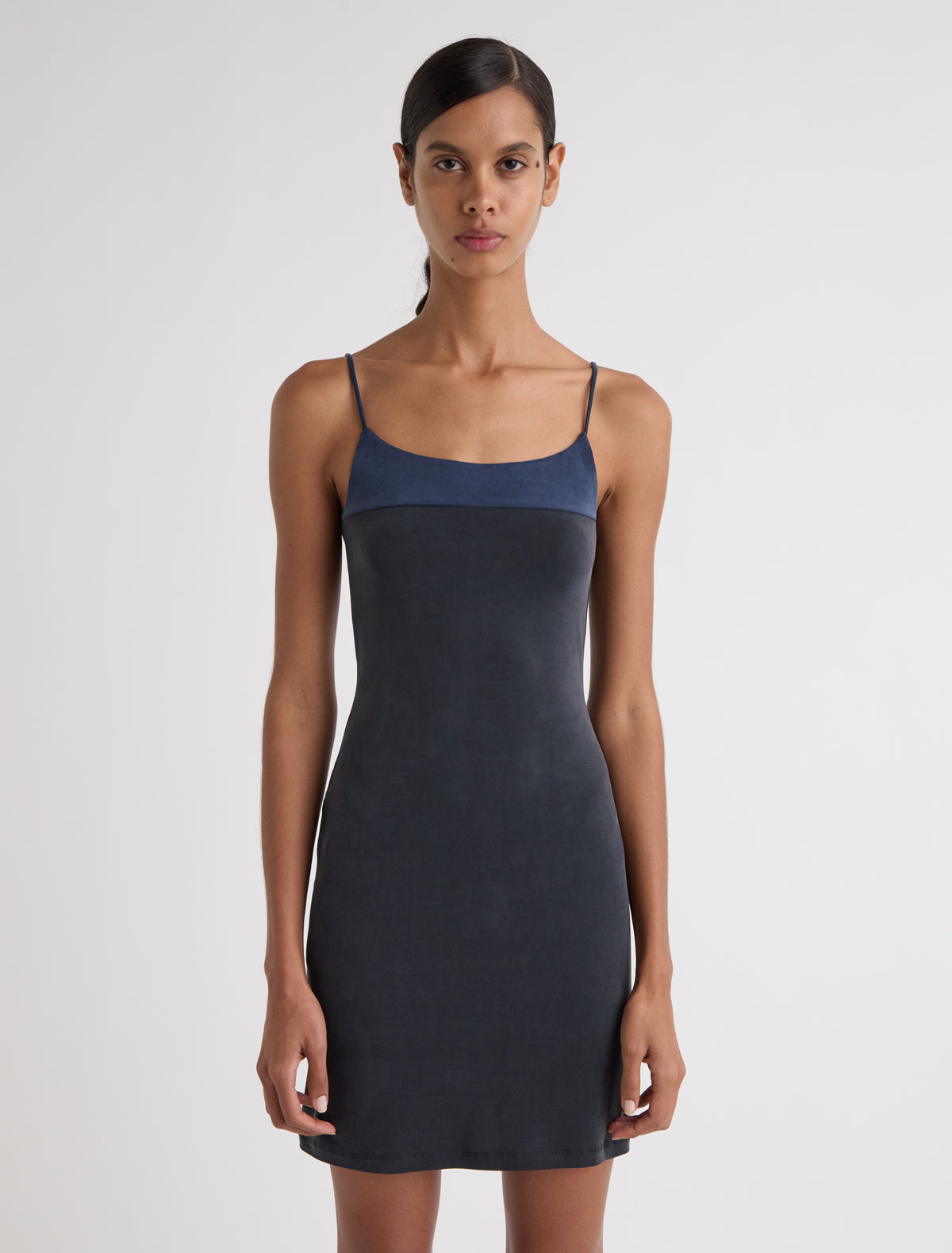 Zuno dress azul lavanda
