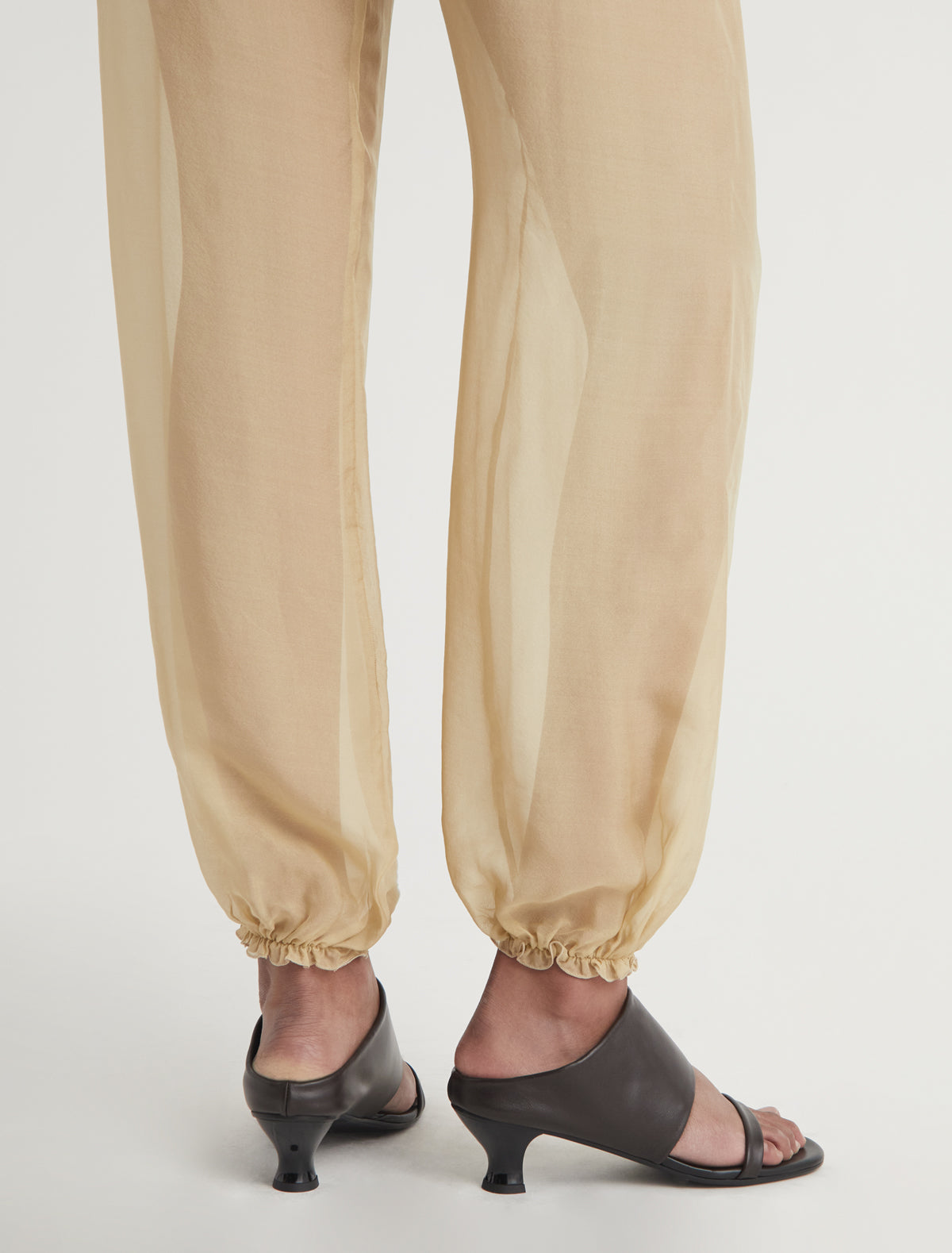 Roberta double strap sandal thin toe strap wide vamp strap brown