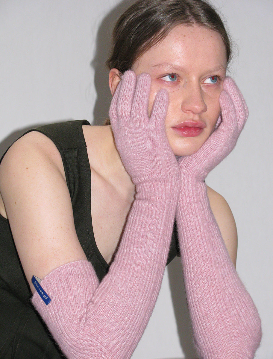 PAN Soft pink long knitted gloves with PW label