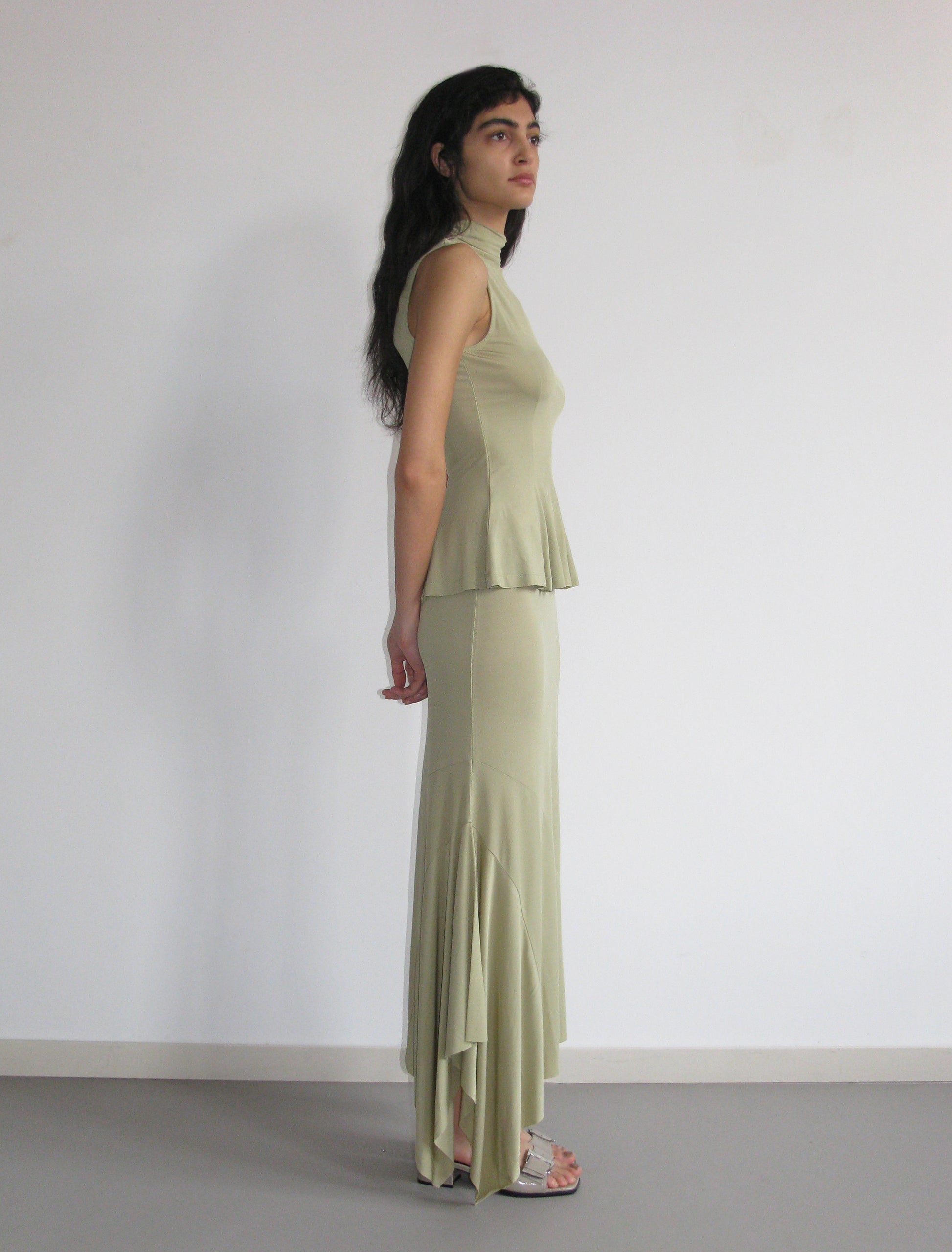 Campbell high neck sleeveless flared bottom top